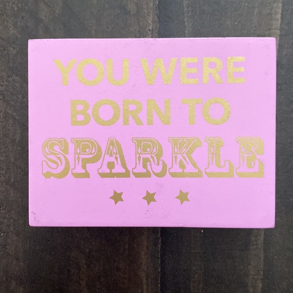 Girls decorative wall and shelf motivational decor. Sparkle, love, believe, etc - Picture 5 of 14